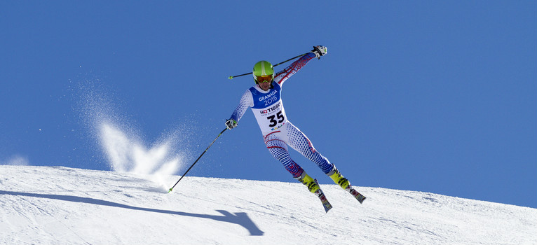 What to do in Andalucia in winter. Skier in Sierra Nevada, Granada