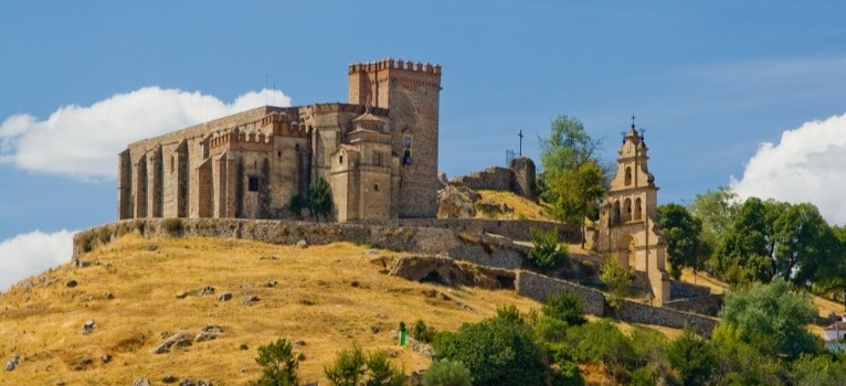 What to do in Aracena (Huelva) in one day – Castle and Church on the hilltop of Aracena